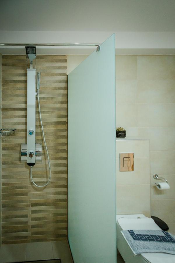 Villa Boviana With Private Swimming Pool Agios Sostis  外观 照片